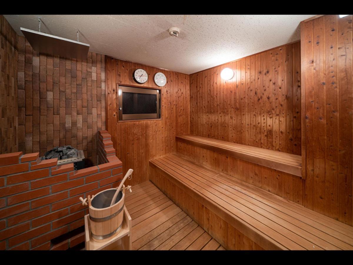 Capsule Plus Yokohama Sauna & Capsule 外观 照片